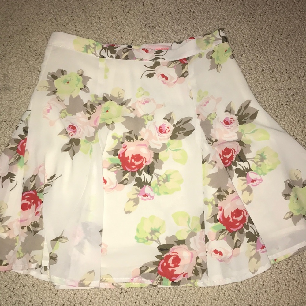floral skirt